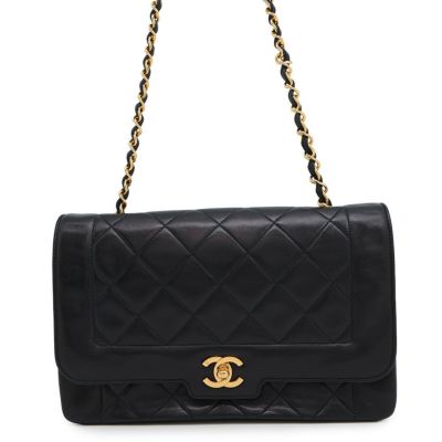 CHANEL シャネル ラムスキン ココマーク マトラッセ ミニクラッチバッグ CHANEL シャネル クラッチバッグ マトラッセ ココマーク 黒