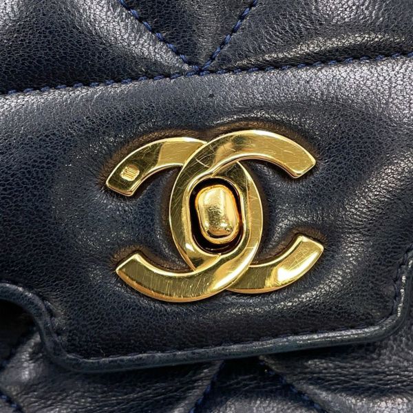 シャネル チェーンショルダーバッグ マトラッセ ココマーク ダイアナ CHANEL