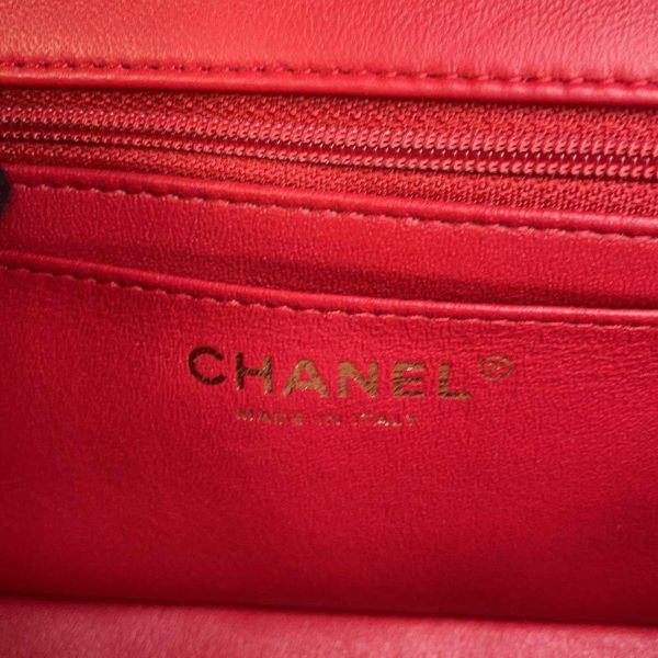 シャネル チェーンショルダーバッグ マトラッセ ココマーク トップハンドル ミニ フラップ ラムスキン AS2431 CHANEL バッグ