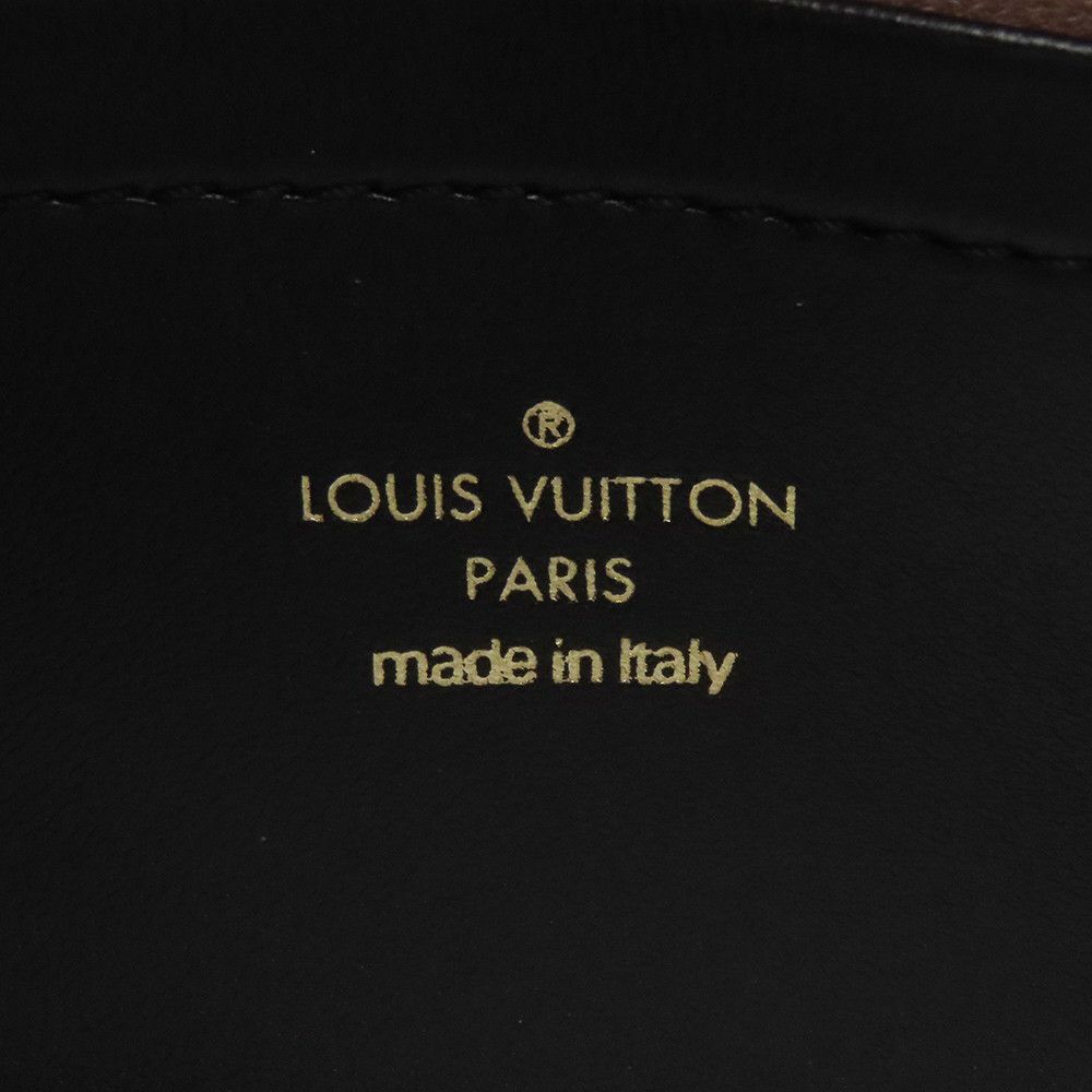 ルイヴィトン ショルダーバッグ モノグラム・パターン/ラムレザー ポシェットクッサン M83359 LOUIS VUITTON ブラック 黒