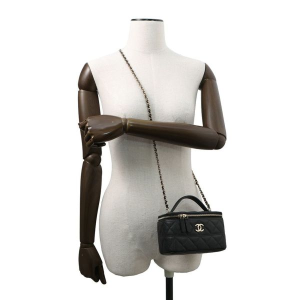 シャネル チェーンショルダーバッグ マトラッセ ココマーク ヴァニティケース キャビアスキン AP4404 CHANEL 黒 バニティ