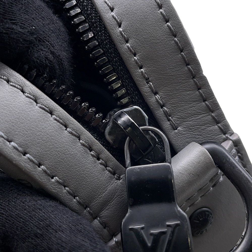 ルイヴィトン ショルダーバッグ モノグラム・シャドウ デュオ・メッセンジャー M46104 LOUIS VUITTON メンズ