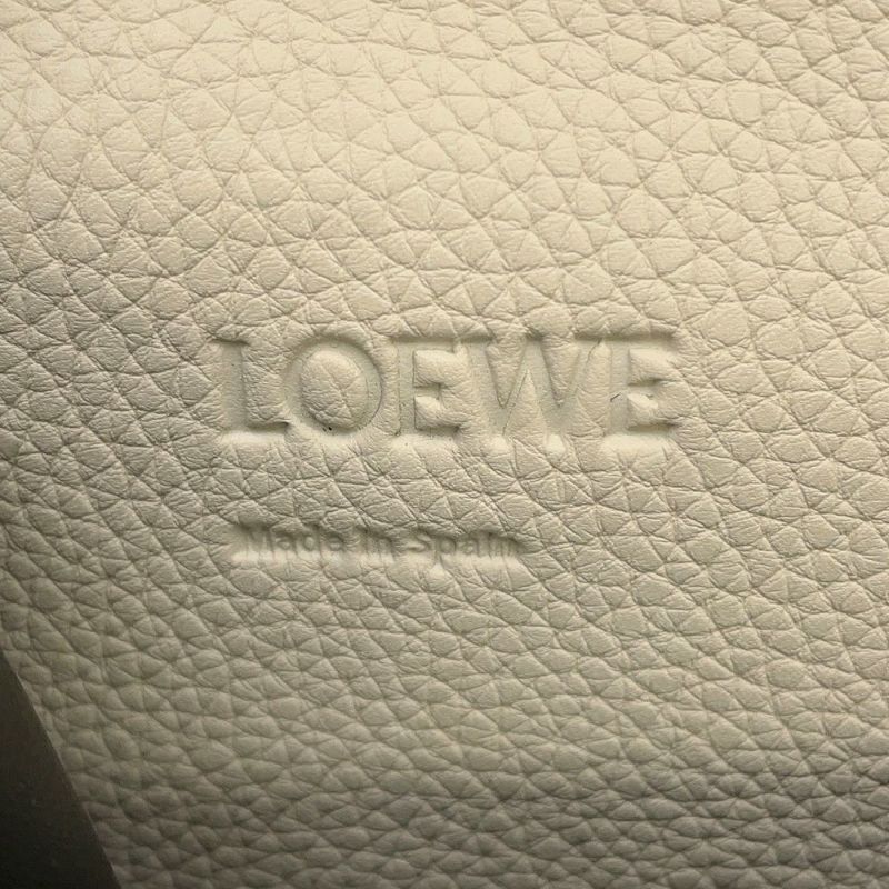 ロエベ ショルダーバッグ バルセロナ ミニ レザー LOEWE