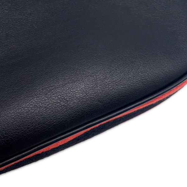 グッチ ショルダーバッグ アタッシェ レザー 699409 GUCCI バッグ 黒