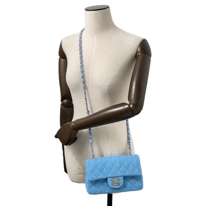 シャネル チェーンショルダーバッグ ココマーク ミニマトラッセ デニム A69900 CHANEL フラップ