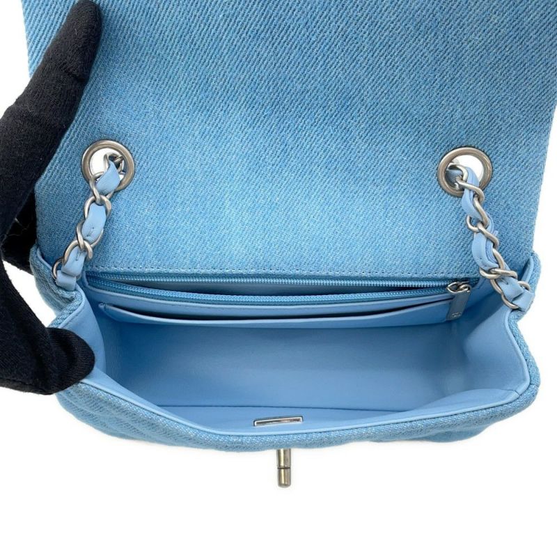 シャネル チェーンショルダーバッグ ココマーク ミニマトラッセ デニム A69900 CHANEL フラップ