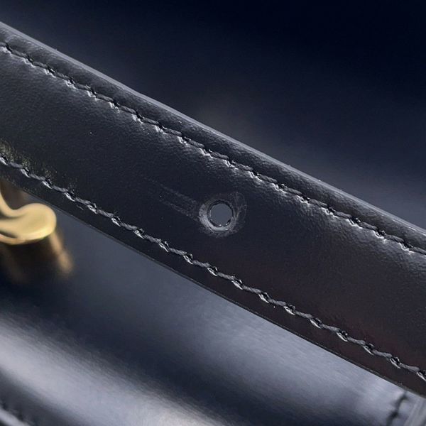 セリーヌ ショルダーバッグ ティーン トリオンフ シャイニーカーフレザー 188423 CELINE 黒