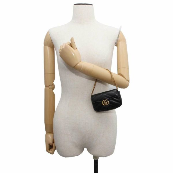 グッチ☆GGマーモント　ポーチ　レザー革　ロゴ　ミニバッグ　アクセサリーポーチ グッチ ポーチ レザー GGマーモント ミニミニ GUCCI バッグ 小物