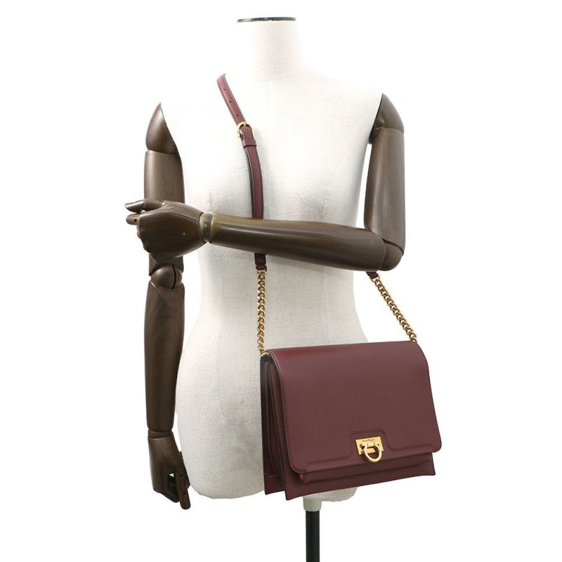 サルヴァトーレ・フェラガモ ショルダーバッグ ガンチーニ レザー 21H984 Ferragamo バッグ