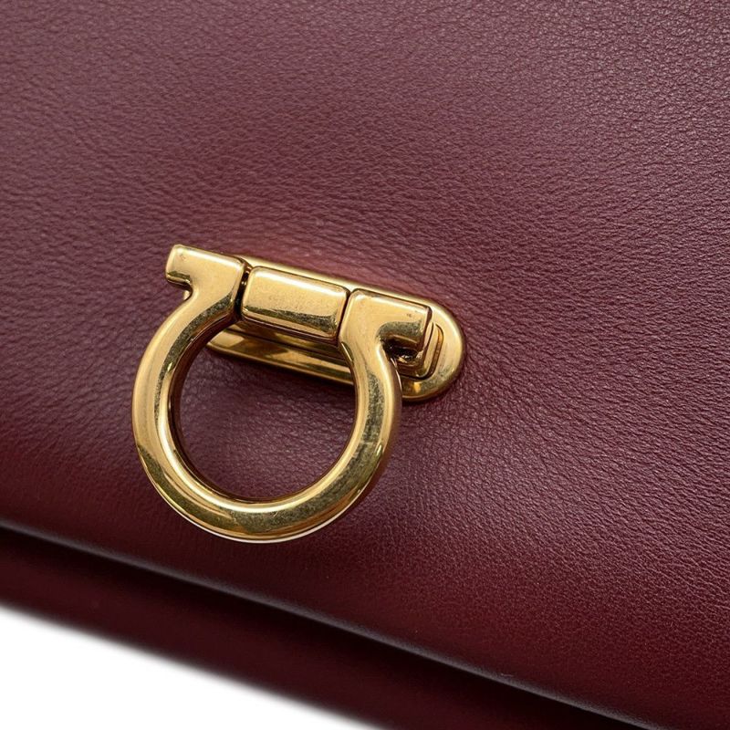 サルヴァトーレ・フェラガモ ショルダーバッグ ガンチーニ レザー 21H984 Ferragamo バッグ