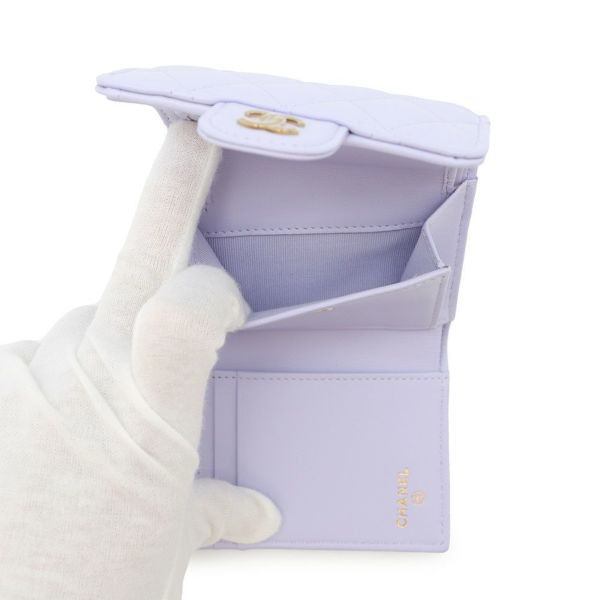 シャネル 三つ折り財布 マトラッセ ココマーク クラシック スモール フラップ ウォレット ラムスキン AP0229