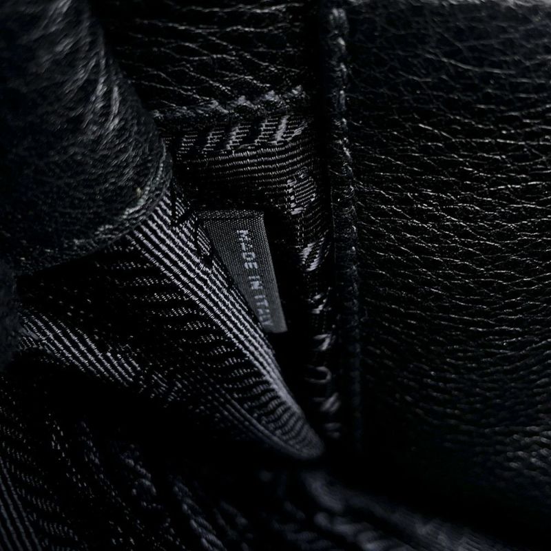 プラダ ショルダーバッグ ロゴ レザー 1BD102 PRADA バッグ 黒