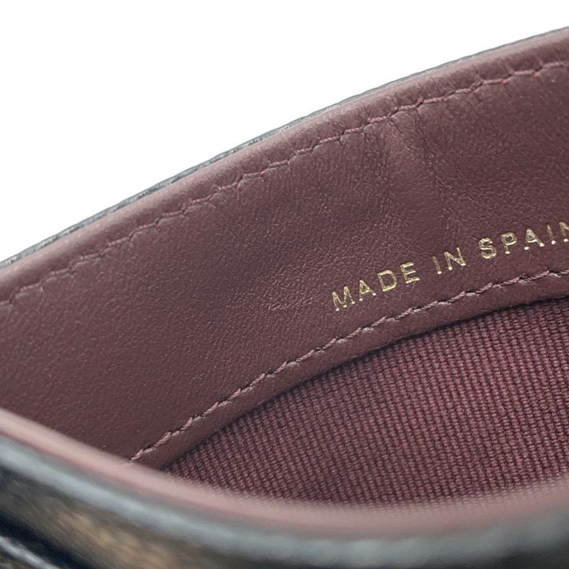 シャネル カードケース クラシック マトラッセ ココマーク キャビアスキン AP0213 CHANEL 定期入れ 名刺入れ パスケース 黒