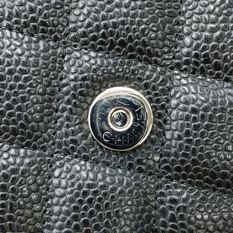 シャネル チェーンウォレット クラシック マトラッセ ココマーク キャビアスキン AP0250 CHANEL 財布 黒