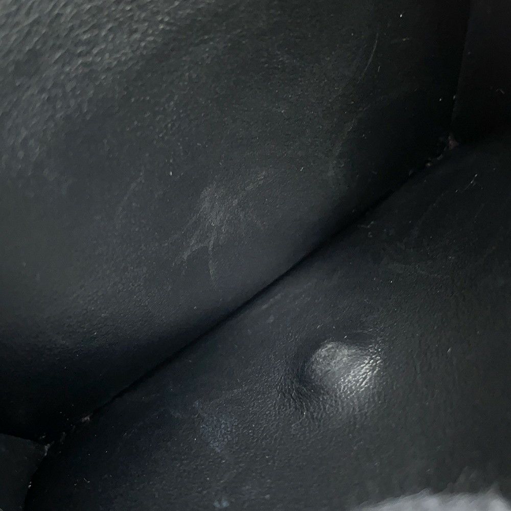 セリーヌ 三つ折り財布 トリオンフ スモール フラップウォレット 10D783 CELINE 黒