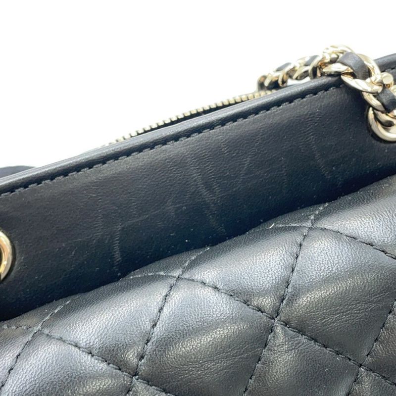 シャネル チェーンショルダーバッグ ミニ マトラッセ ココマーク ラムスキン AS1693 CHANEL 2way 黒