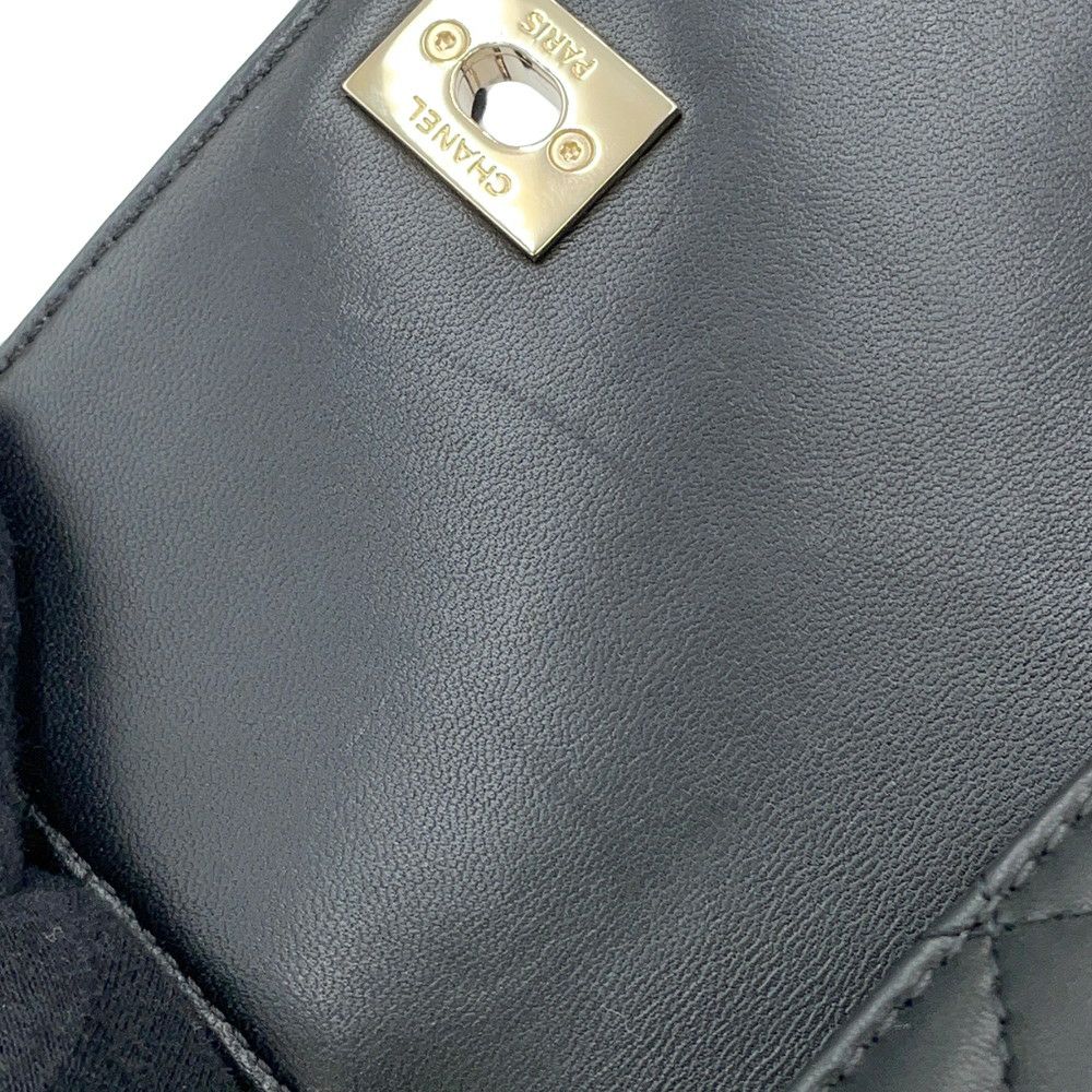 シャネル チェーンショルダーバッグ ミニ マトラッセ ココマーク ラムスキン AS1693 CHANEL 2way 黒