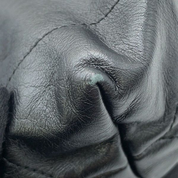 シャネル ハンドバッグ CHANEL 22 マトラッセ スモール シャイニーカーフ AS3260 ポーチ付き 黒