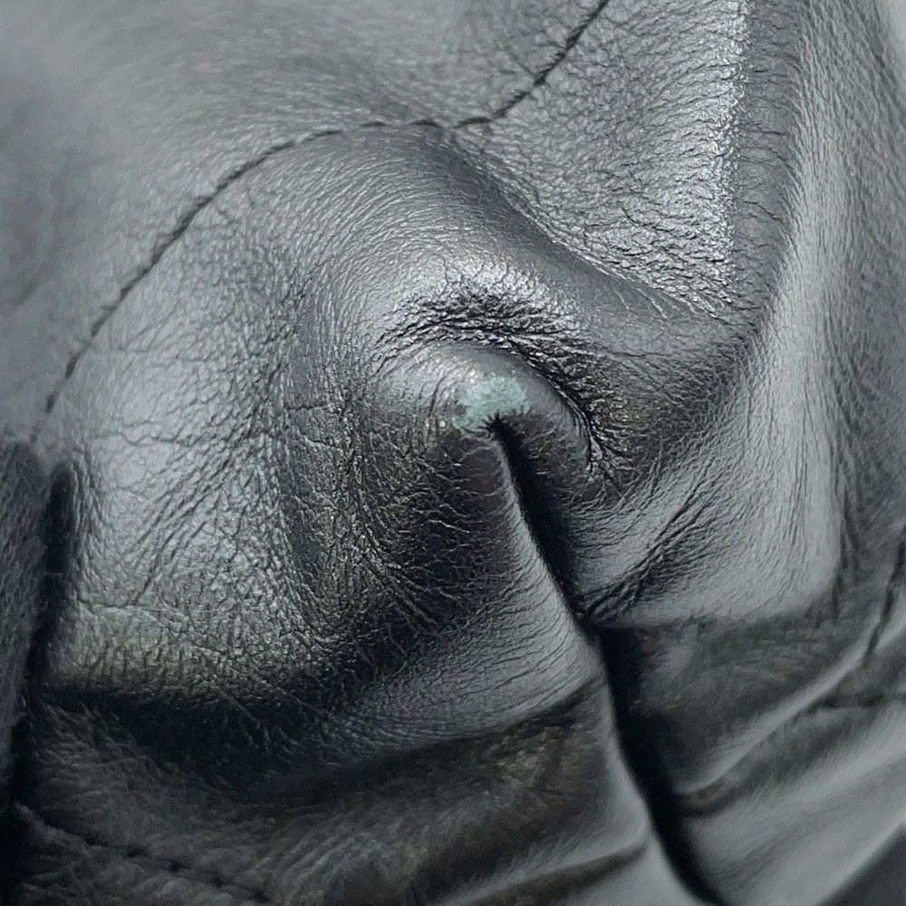 シャネル ハンドバッグ CHANEL 22 マトラッセ スモール シャイニーカーフ AS3260 ポーチ付き 黒