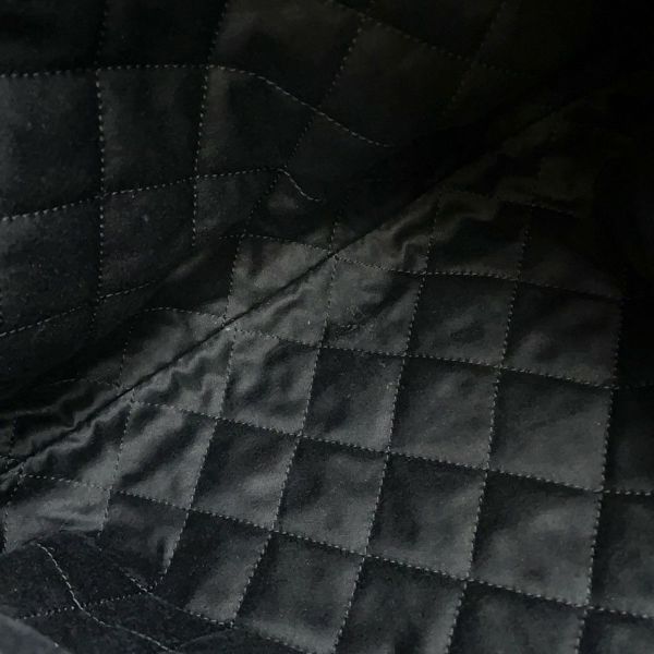 シャネル ハンドバッグ CHANEL 22 マトラッセ スモール シャイニーカーフ AS3260 ポーチ付き 黒