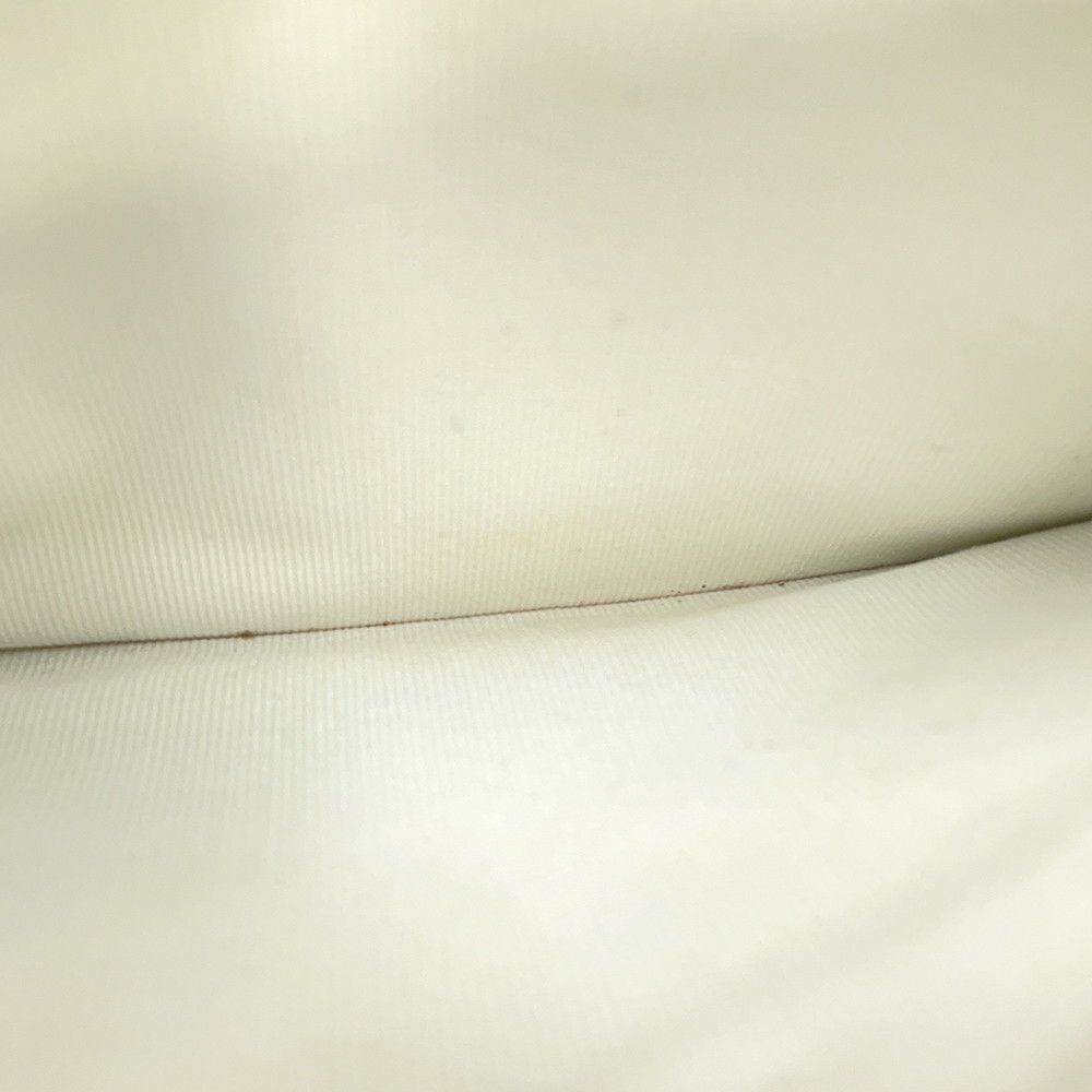 シャネル チェーンウォレット マトラッセ ココマーク ラムスキン AP3035 CHANEL 財布 白