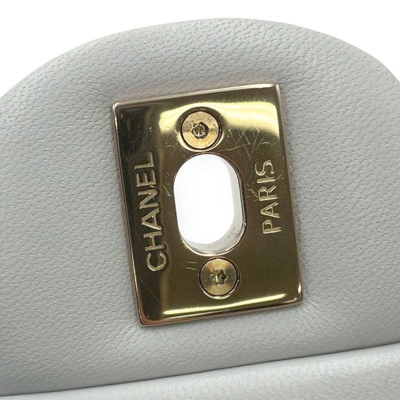 シャネル チェーンショルダーバッグ マトラッセ ココマーク トップハンドル ミニ フラップ ラムスキン AS2431 CHANEL