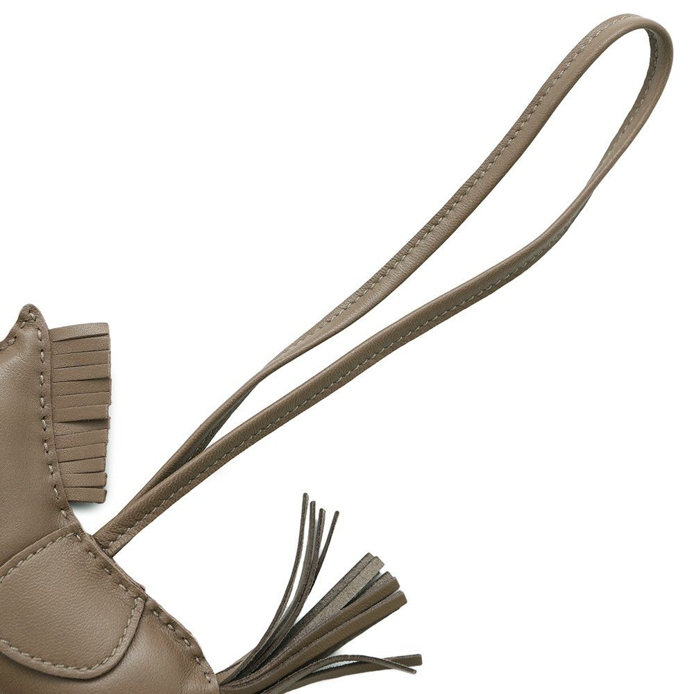 エルメス バッグチャーム ロデオMM エトゥープ ラムスキン HERMES チャーム オーナメント