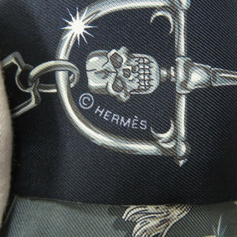 エルメス スカーフ ツイリー セ・ラ・フェット HERMES シルクツイル 2025年秋冬