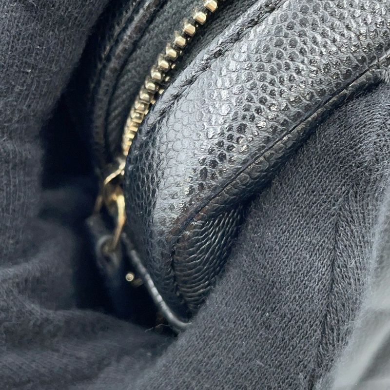 シャネル チェーンショルダーバッグ マトラッセ ココマーク クラシック チェーンクラッチ キャビアスキン AP4425 黒