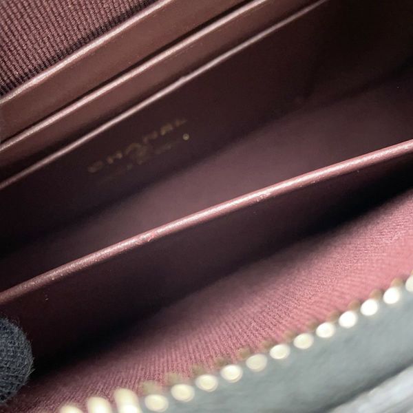 シャネル チェーンショルダーバッグ マトラッセ ココマーク クラシック チェーンクラッチ キャビアスキン AP4425 黒