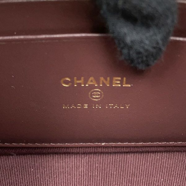 シャネル チェーンショルダーバッグ マトラッセ ココマーク クラシック チェーンクラッチ キャビアスキン AP4425 黒