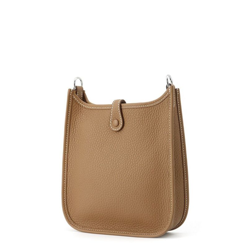 エルメス ショルダーバッグ エブリンTPM 111cm ゴールド/シルバー金具 トリヨンクレマンス W刻印 HERMES Evelyne