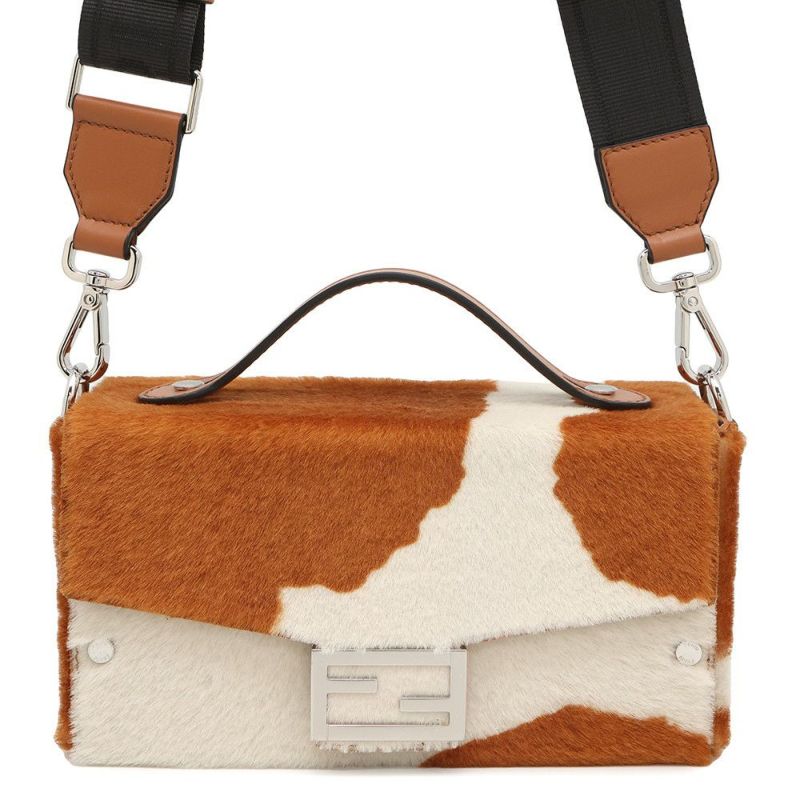 フェンディ ショルダーバッグ ソフトトランク バゲット シープスキン 7VA565 2way