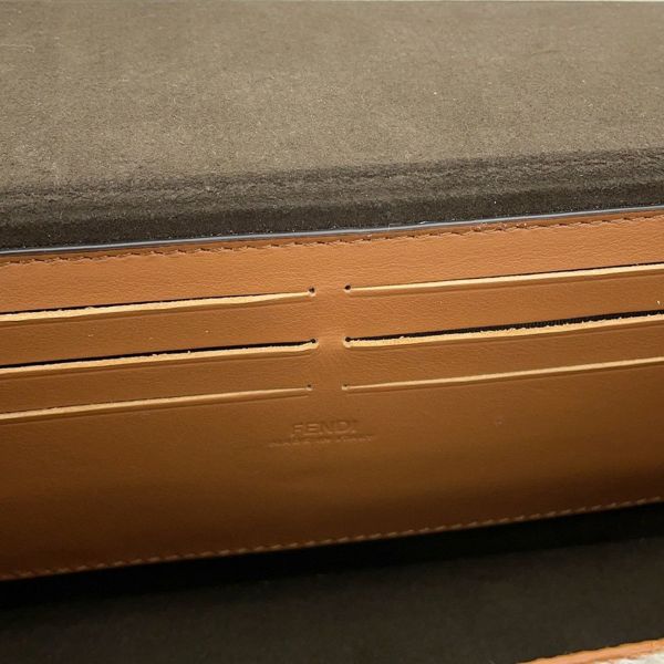 フェンディ ショルダーバッグ ソフトトランク バゲット シープスキン 7VA565 2way