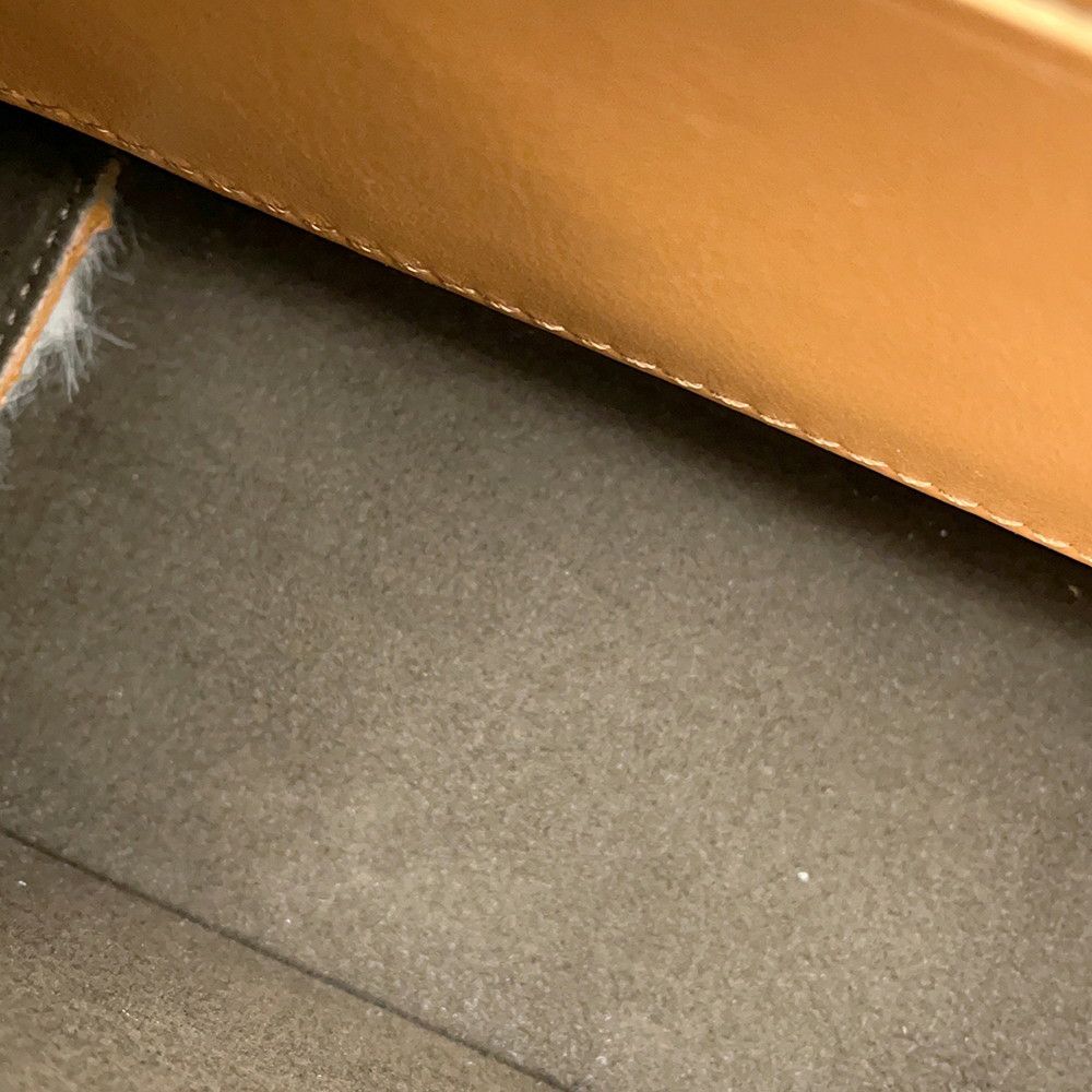 フェンディ ショルダーバッグ ソフトトランク バゲット シープスキン 7VA565 2way