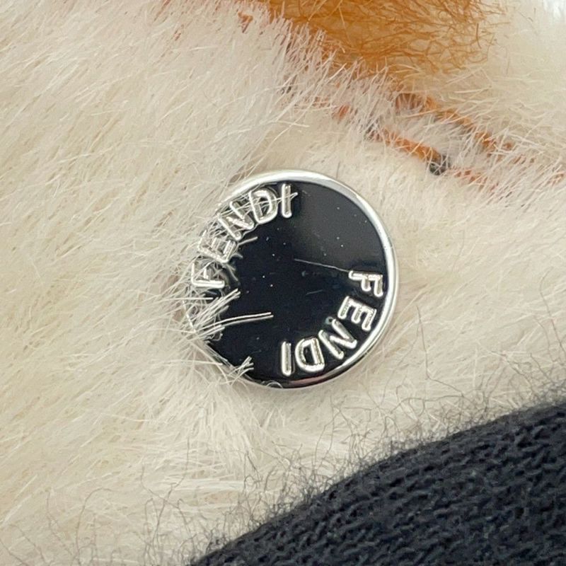 フェンディ ショルダーバッグ ソフトトランク バゲット シープスキン 7VA565 2way