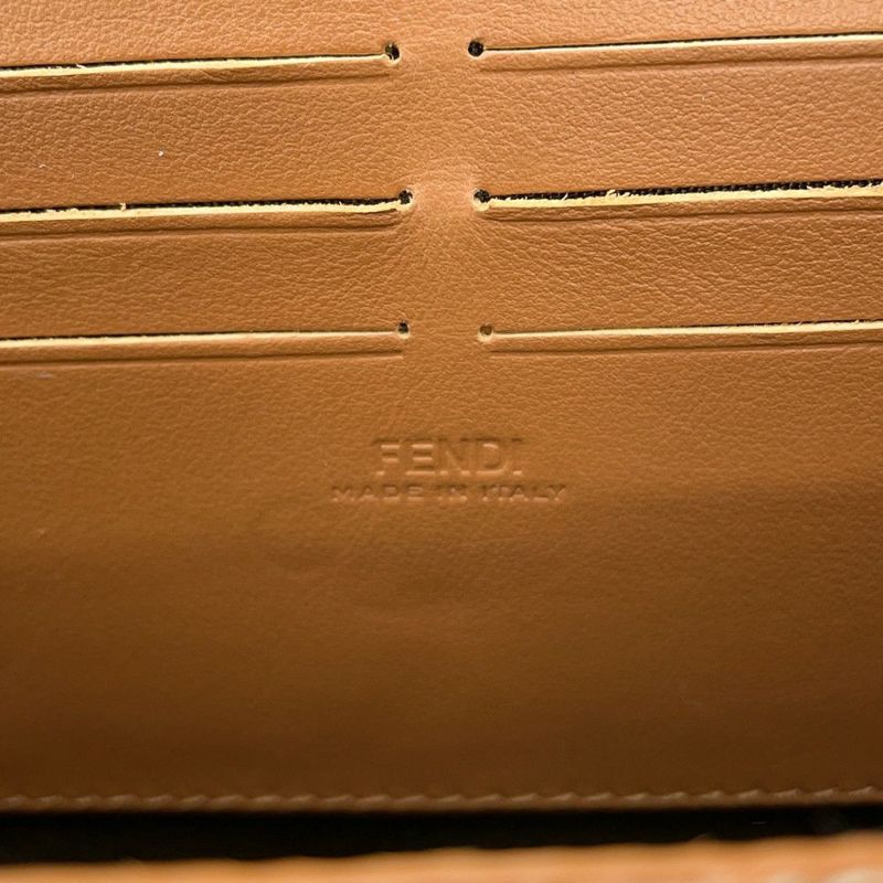 フェンディ ショルダーバッグ ソフトトランク バゲット シープスキン 7VA565 2way