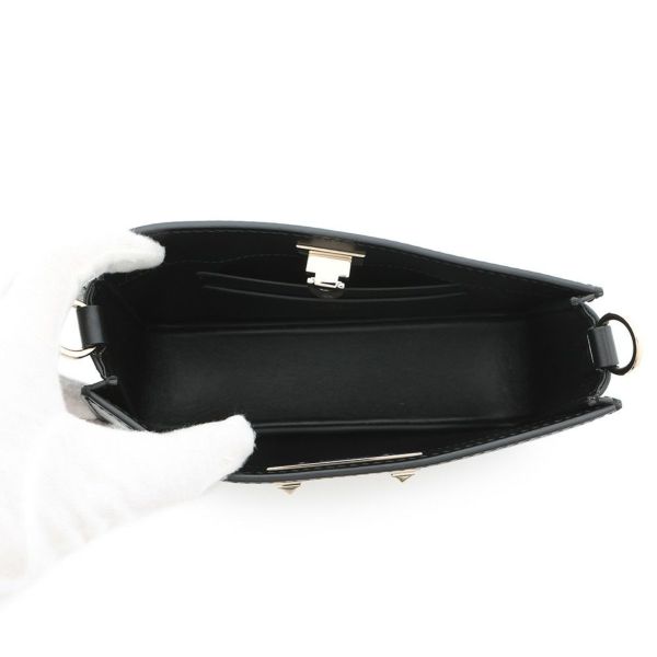 ヴァレンティノ・ガラヴァーニ ショルダーバッグ ロックスタッズ レザー 3W5B0Q57XUH VALENTINO 黒