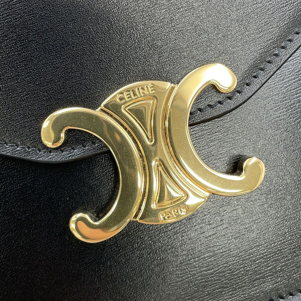 セリーヌ チェーンウォレット マーゴ シャイニーカーフレザー 10L033 CELINE 長財布 黒