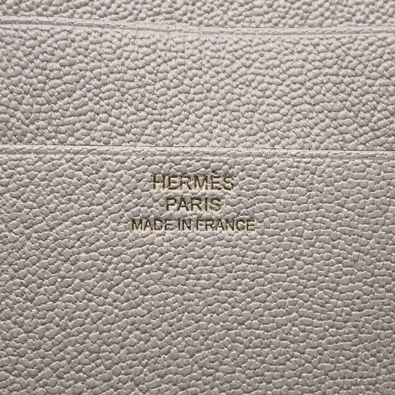 エルメス 三つ折り財布 ベアンコンビネ ナタ/ゴールド金具 シェブルミゾル U刻印 財布 シェーブル