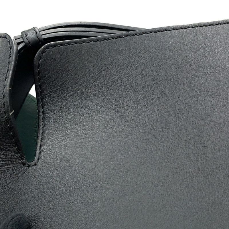 バーバリー ショルダーバッグ バケットバッグ カーフレザー 40758901 BURBERRY 黒