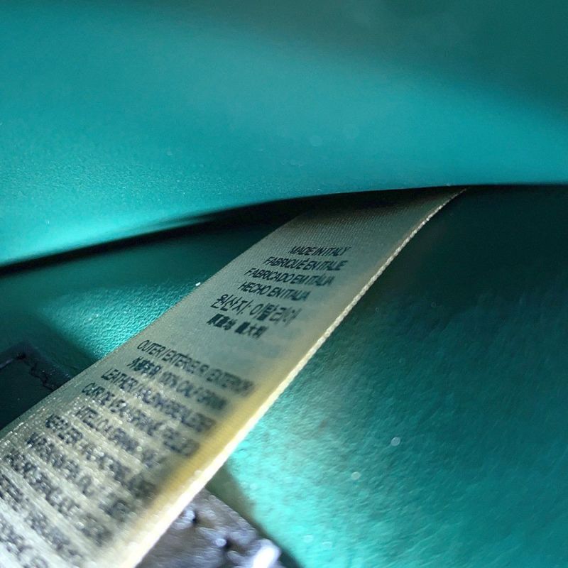 バーバリー ショルダーバッグ バケットバッグ カーフレザー 40758901 BURBERRY 黒