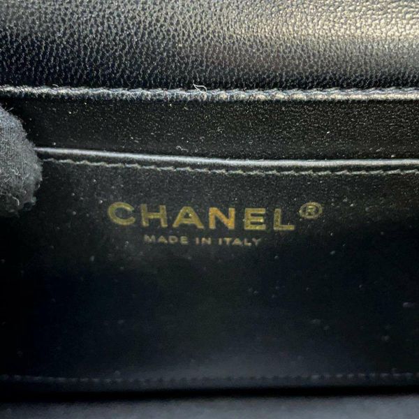 シャネル チェーンショルダーバッグ マトラッセ ココマーク パール シャイニーラムスキン AS4385 CHANEL 黒