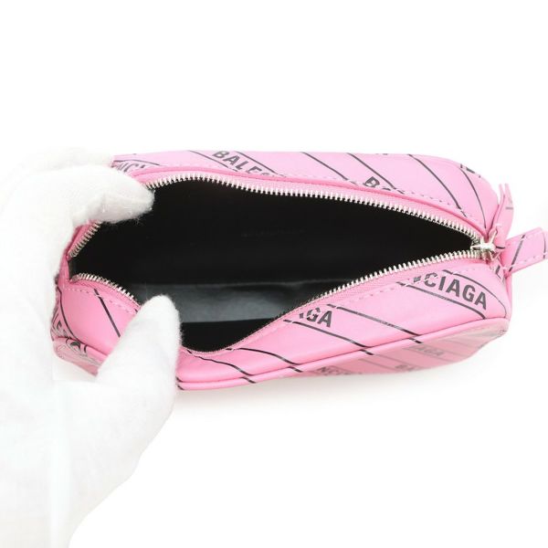 バレンシアガ ショルダーバッグ エブリディ カメラバッグXS レザー 552372 BALENCIAGA バッグ ロゴ