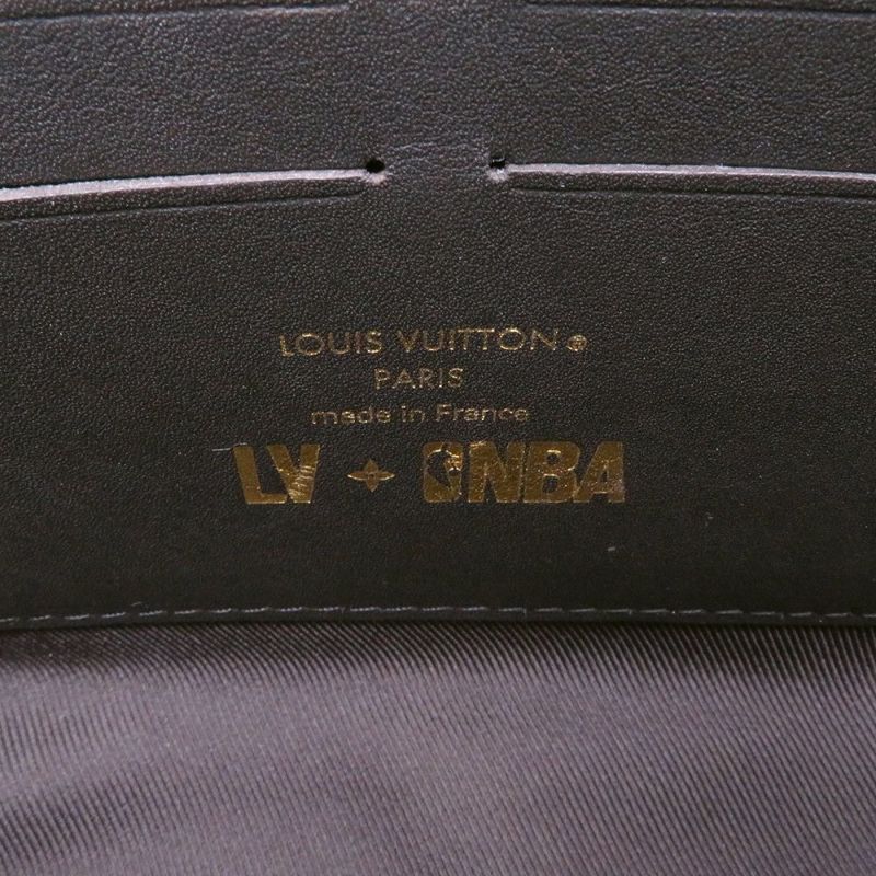 ルイヴィトン ショルダーバッグ ボール・グレインレザー/モノグラム・パターン LV×NBA ソフトトランク M80549 メンズ
