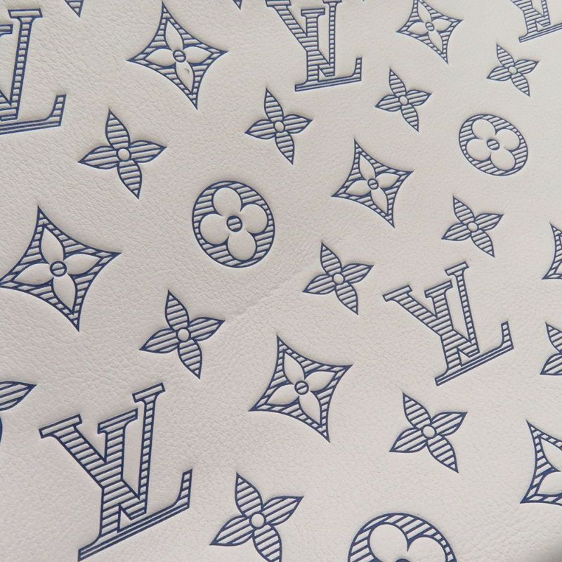 ルイヴィトン ショルダーバッグ モノグラム・シャドウ トリオ・メッセンジャー M24754 LOUIS VUITTON 白