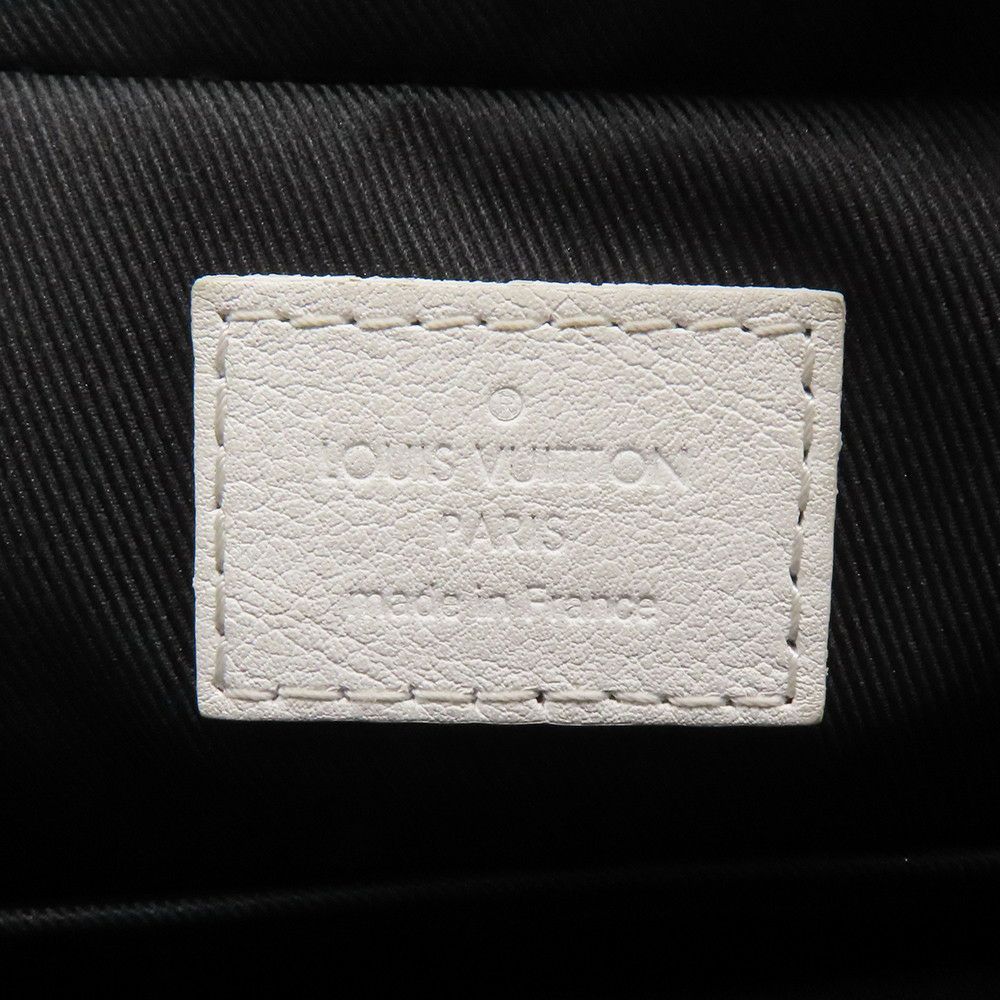 ルイヴィトン ショルダーバッグ モノグラム・シャドウ トリオ・メッセンジャー M24754 LOUIS VUITTON 白