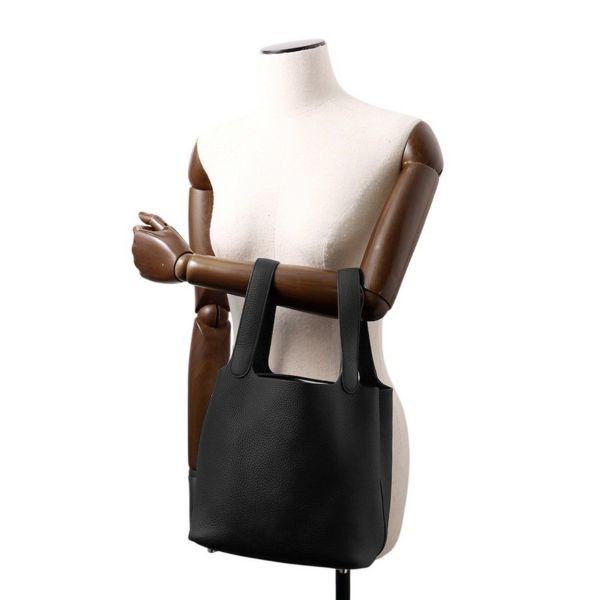 エルメス ハンドバッグ ピコタンロックMM ブラック/シルバー金具 トリヨンクレマンス K刻印 黒