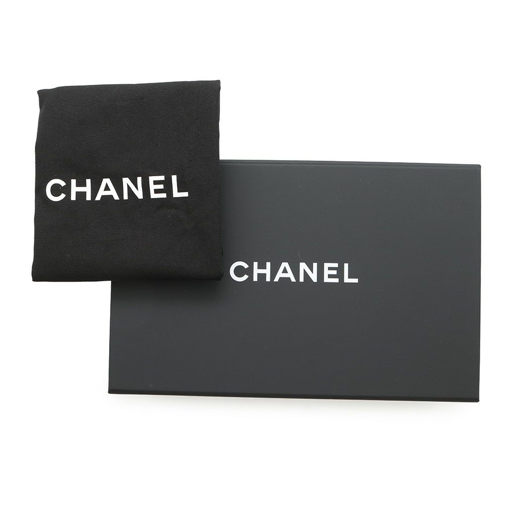 シャネル チェーンショルダーバッグ ココマーク ミニ マトラッセ ラムスキン A69900 CHANEL フラップ