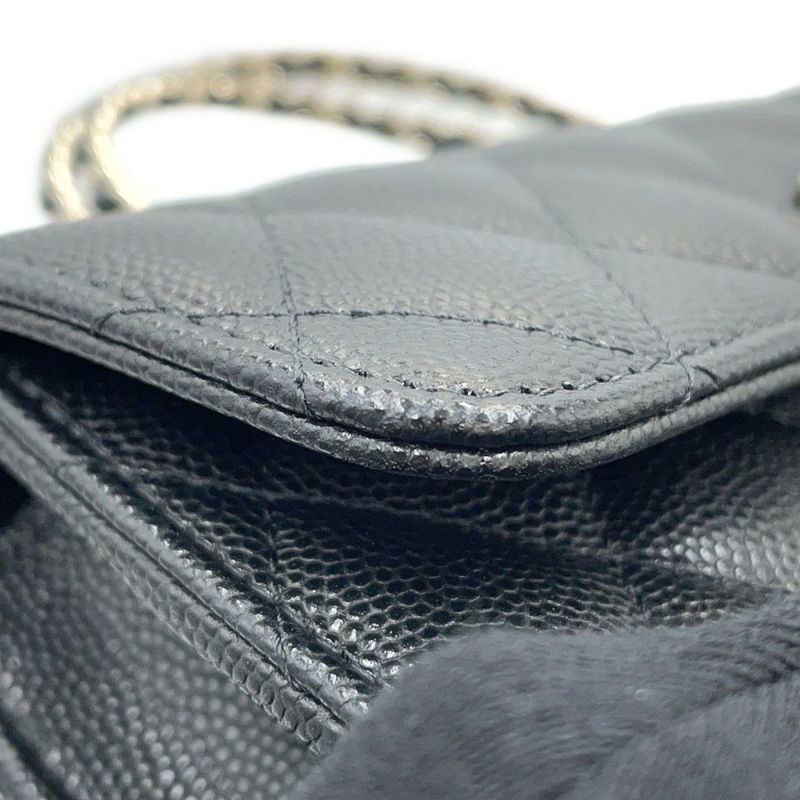 シャネル チェーンショルダーバッグ トップハンドル フォンケース マトラッセ ココマーク キャビアスキン AP3238 CHANEL 黒